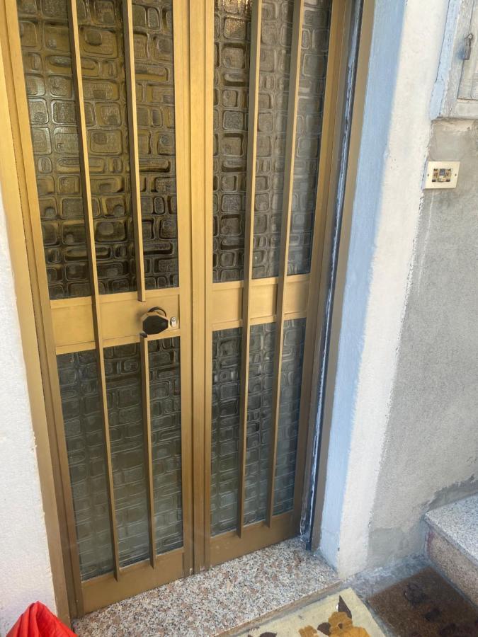“Casa Rosi” Appartamento In Zona Medievale Pisogne Kültér fotó